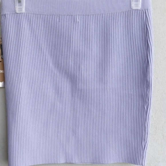 Forever 21 Skirt-M